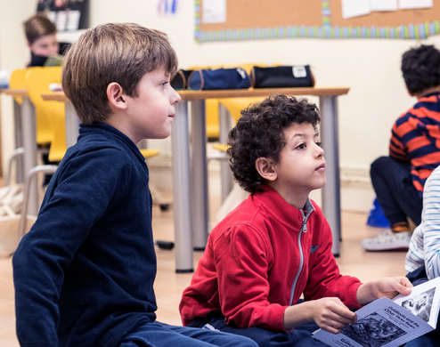 A young student of the bilingual international school of Paris